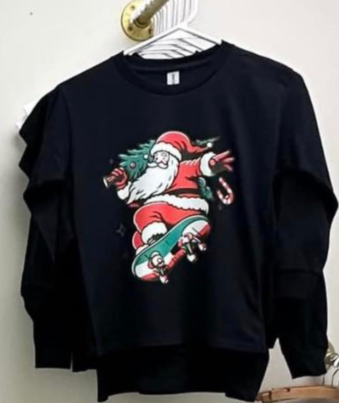 Boys long sleeve Santa Skateboard Christmas