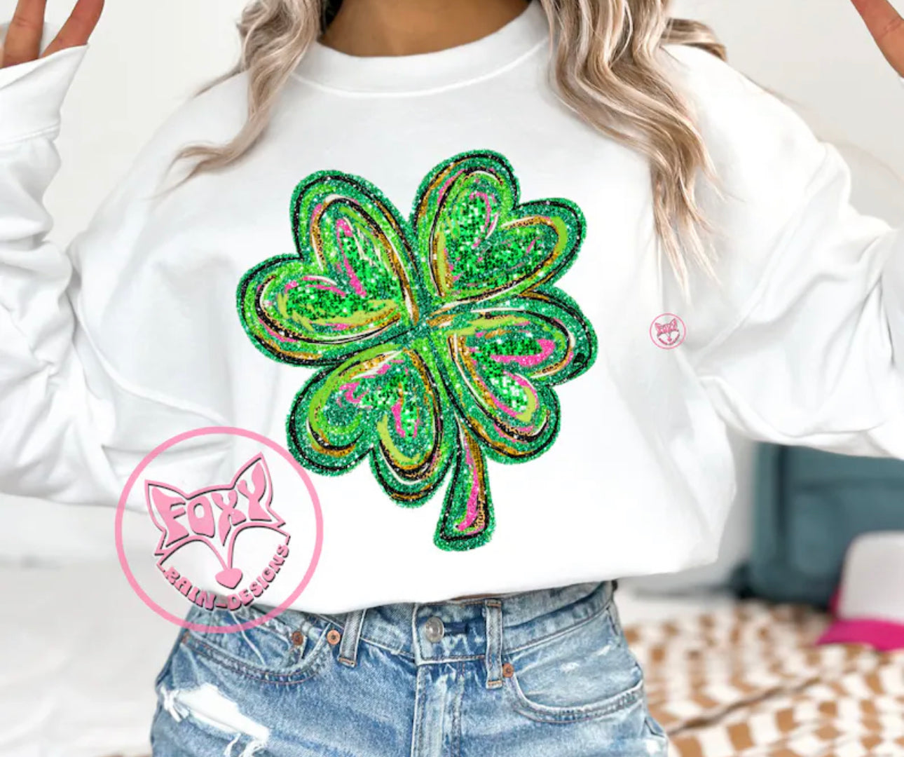 Shamrock Graphic tee