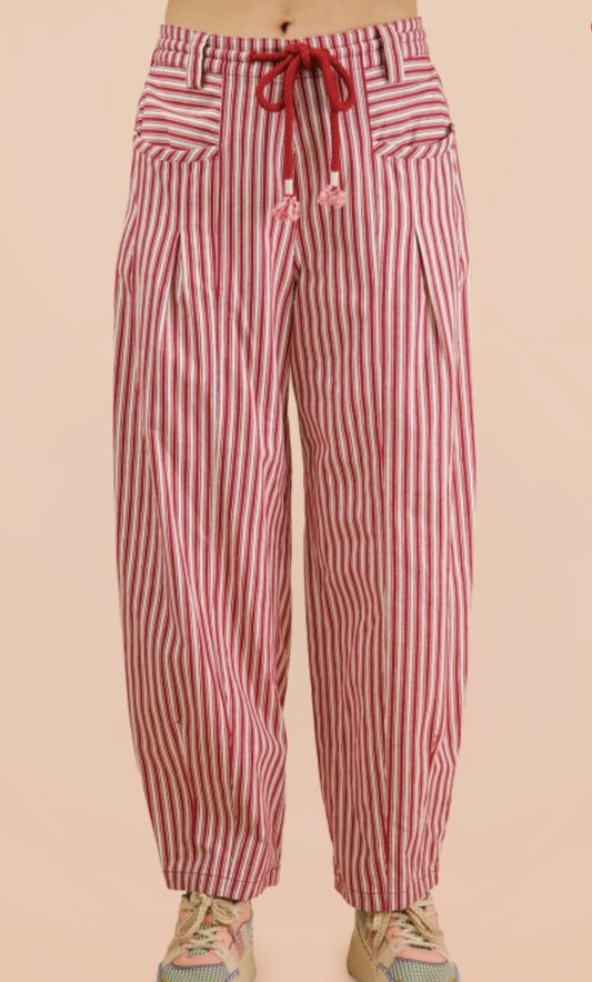 Red stripped barrel Jean