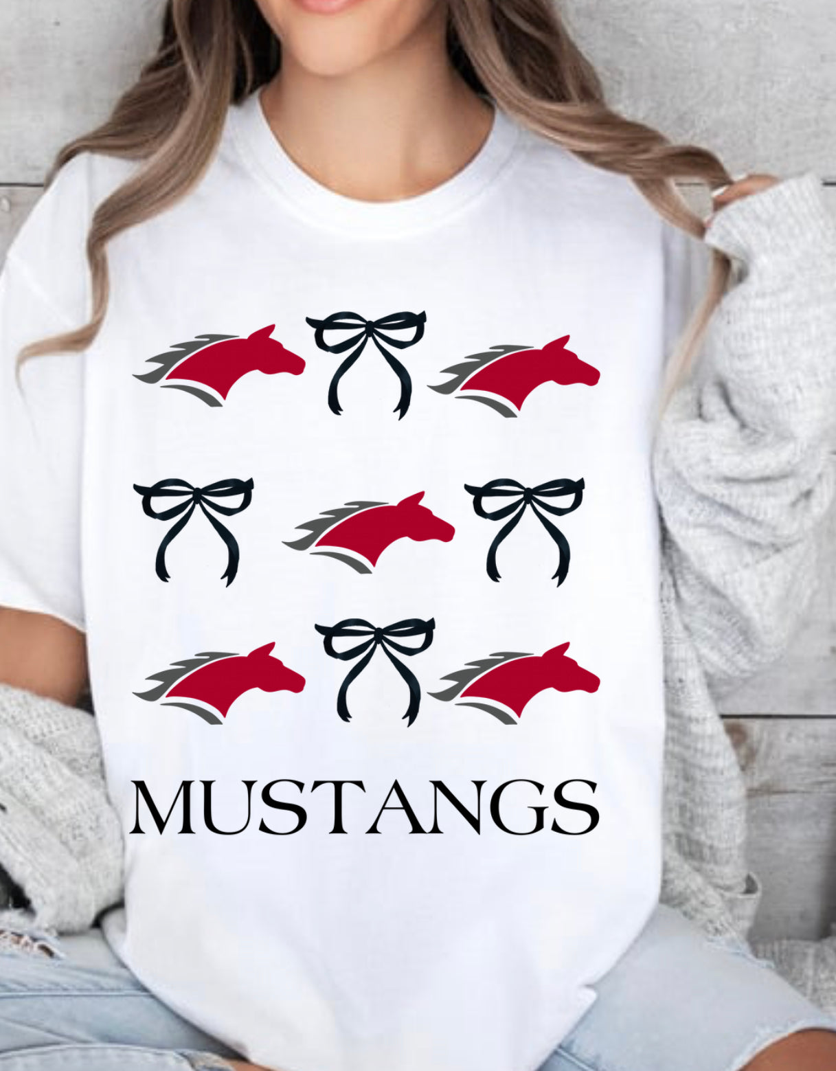 Mustangs bow Spirit Wear