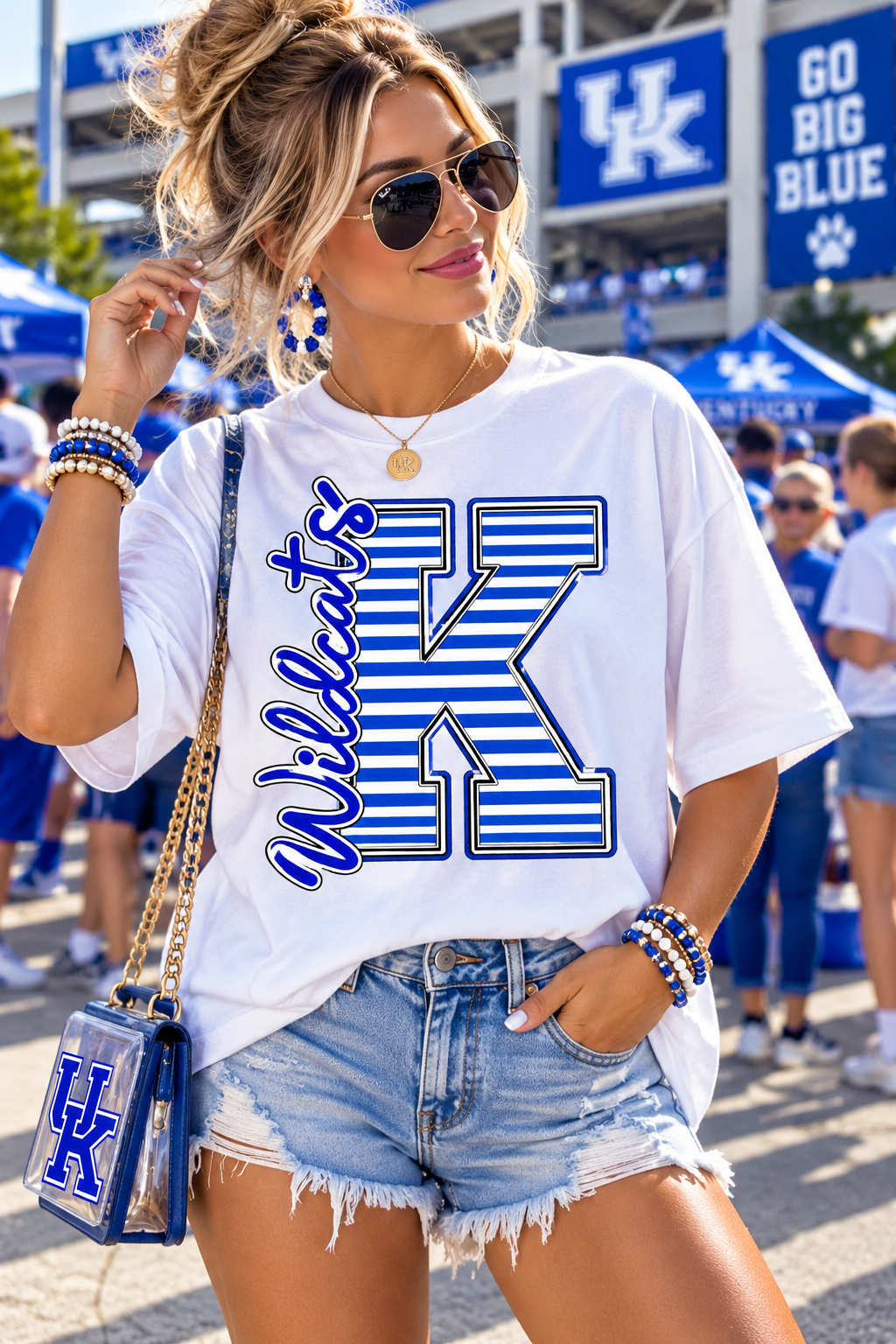 Kentucky stripe K Wildcats T-shirt or sweatshirt